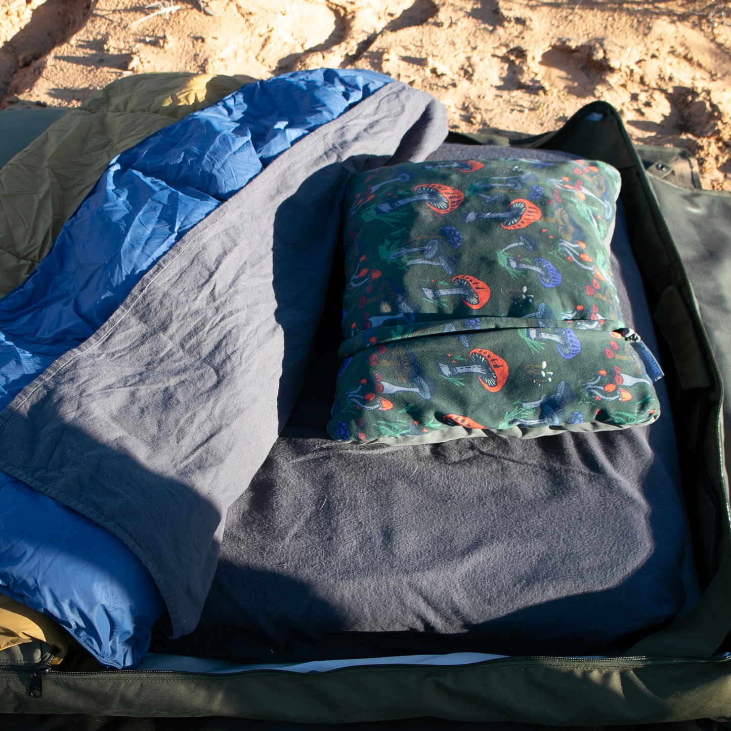 Cascade Flannel Sheet Set